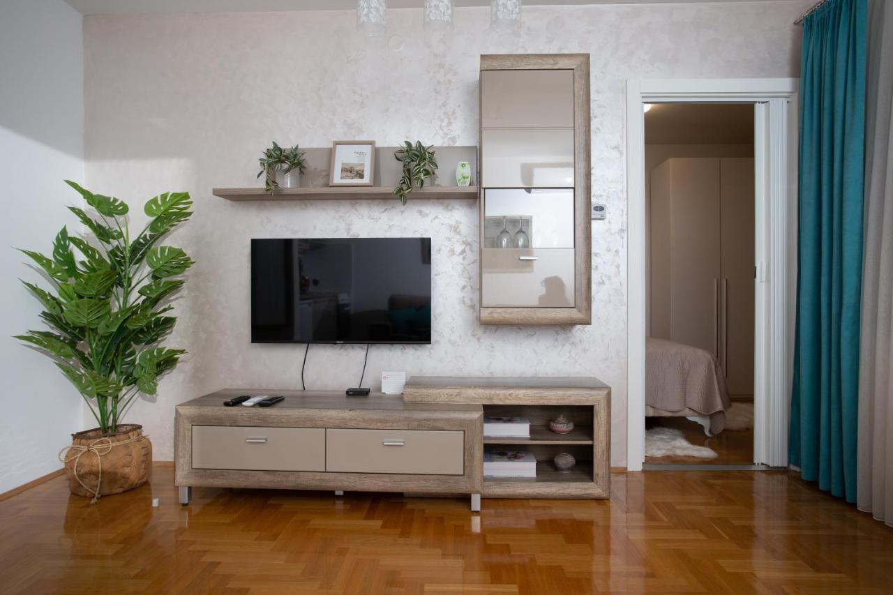 Apartman Sunset Sremska Mitrovica Eksteriør billede
