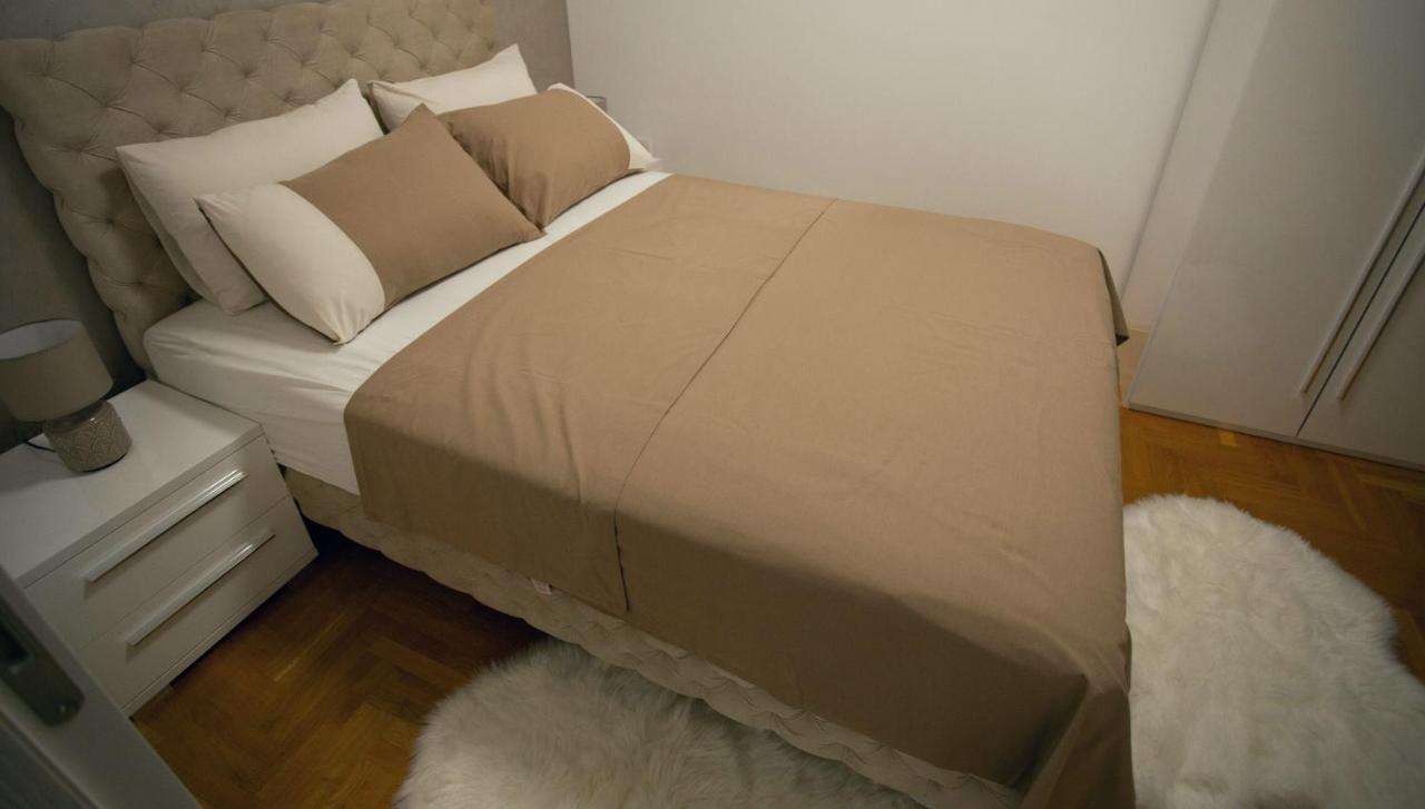 Apartman Sunset Sremska Mitrovica Eksteriør billede